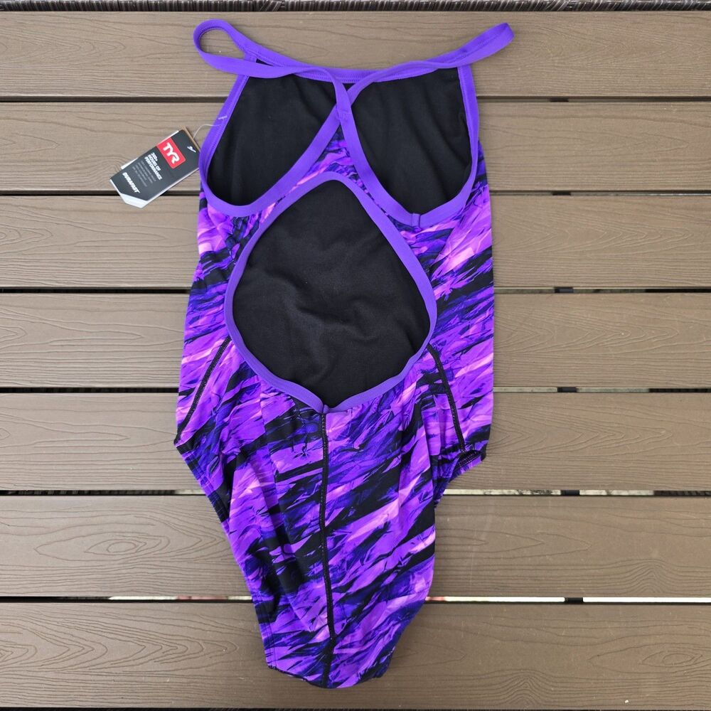TYR Durafast Elite Women's Vitric Purple Diamondfit One Piece Swim Sz 32 New - Picture 2 of 3